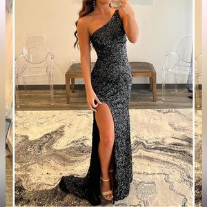 Black sequined one shoulder prom dress